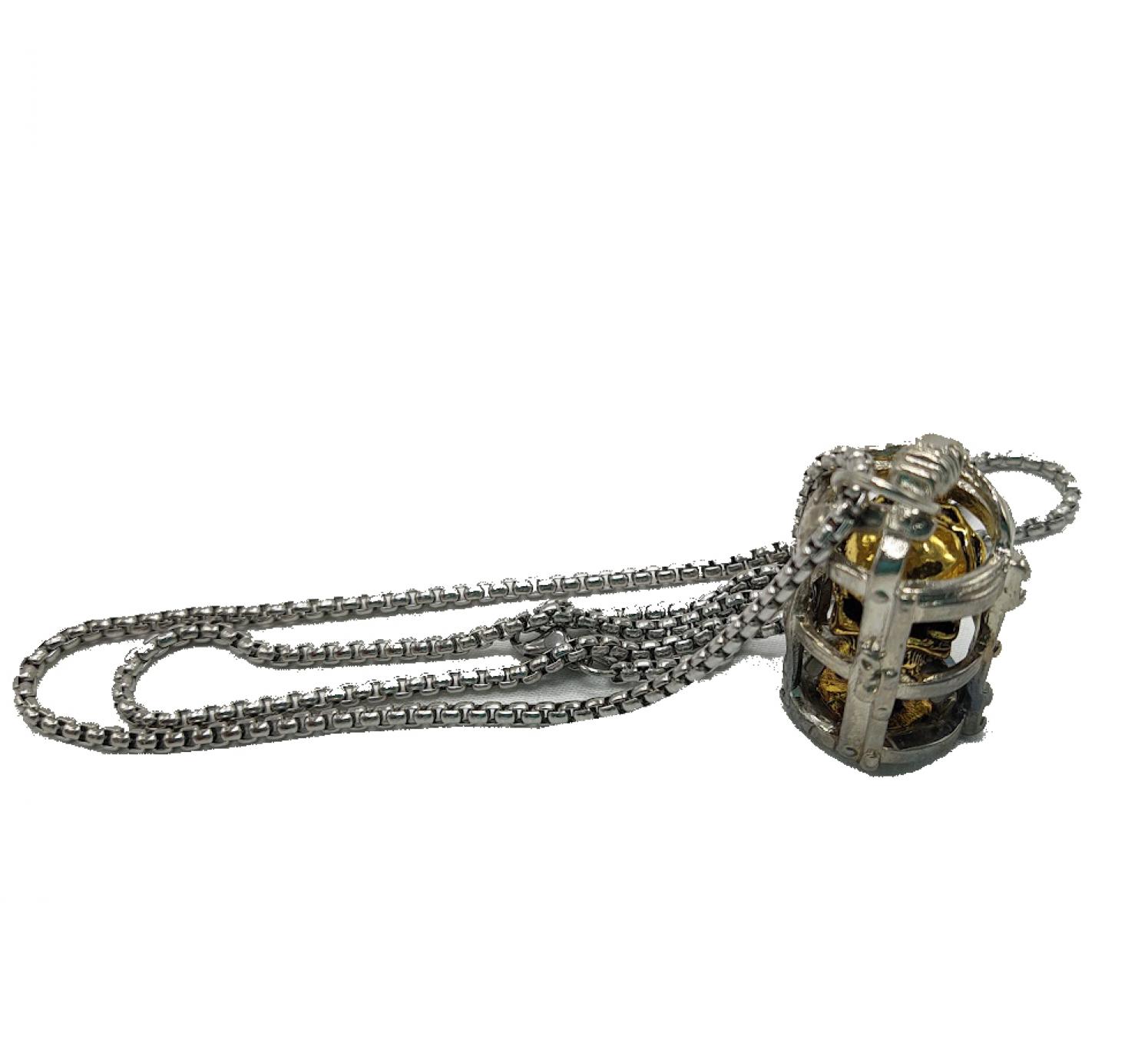 Collier pirate crâne dans cage métal