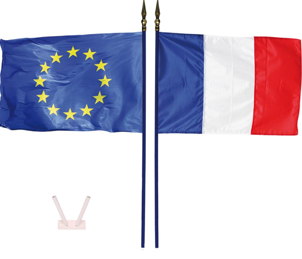 Kit drapeaux France + UE avec fixation facade conforme Loi Peillon pour écoles