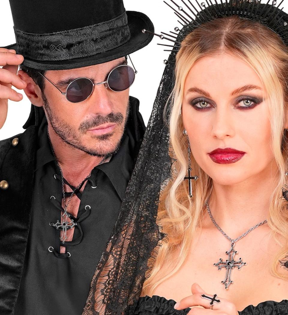 Collier croix gothique avec pierres noires incrustées