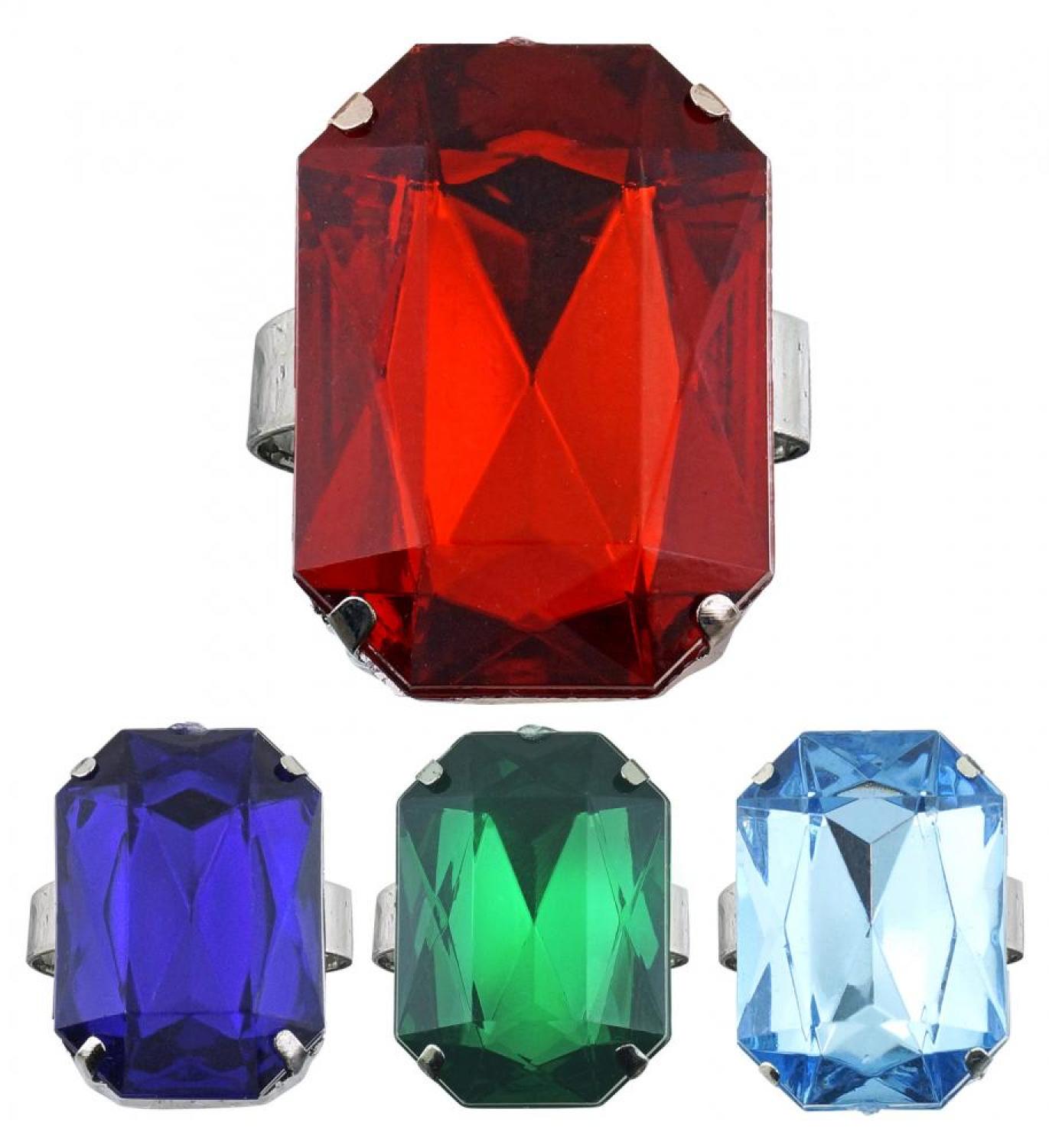 Bague à grosse pierre