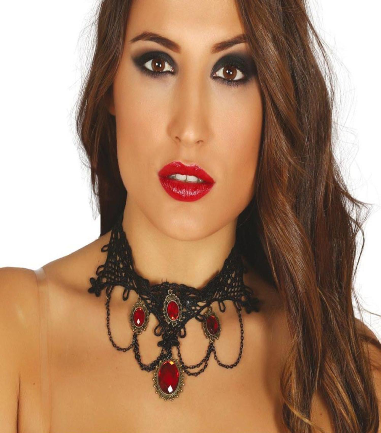 Ras de cou gothique dentelle pierres rouges