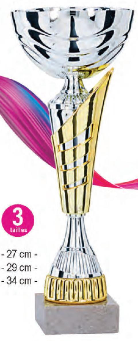 Lot de 30 coupes hauteur moyenne 30,2cm livré