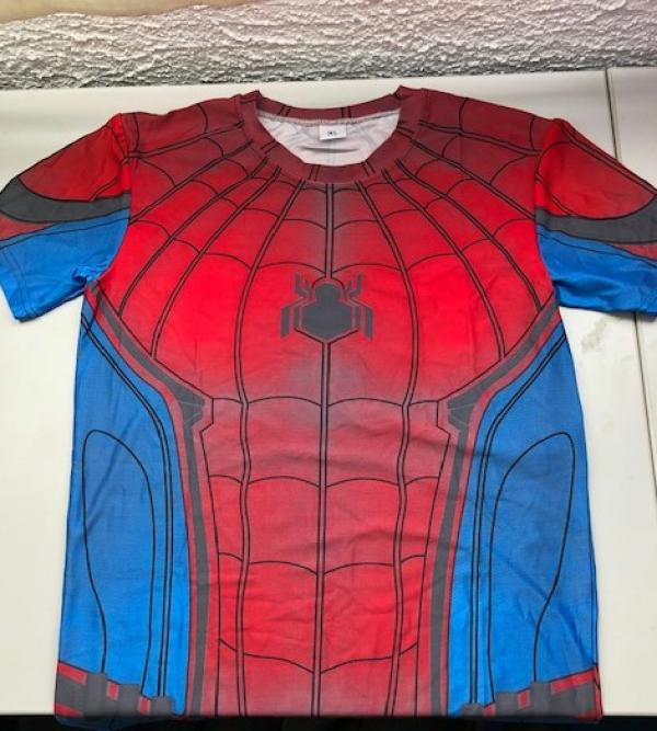 Déguisement adulte T-shirt spiderman taille XS chez  à  Montpellier-Lattes, spécialiste du déguisement