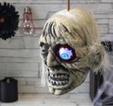 Crâne zombie à oeil lumineux